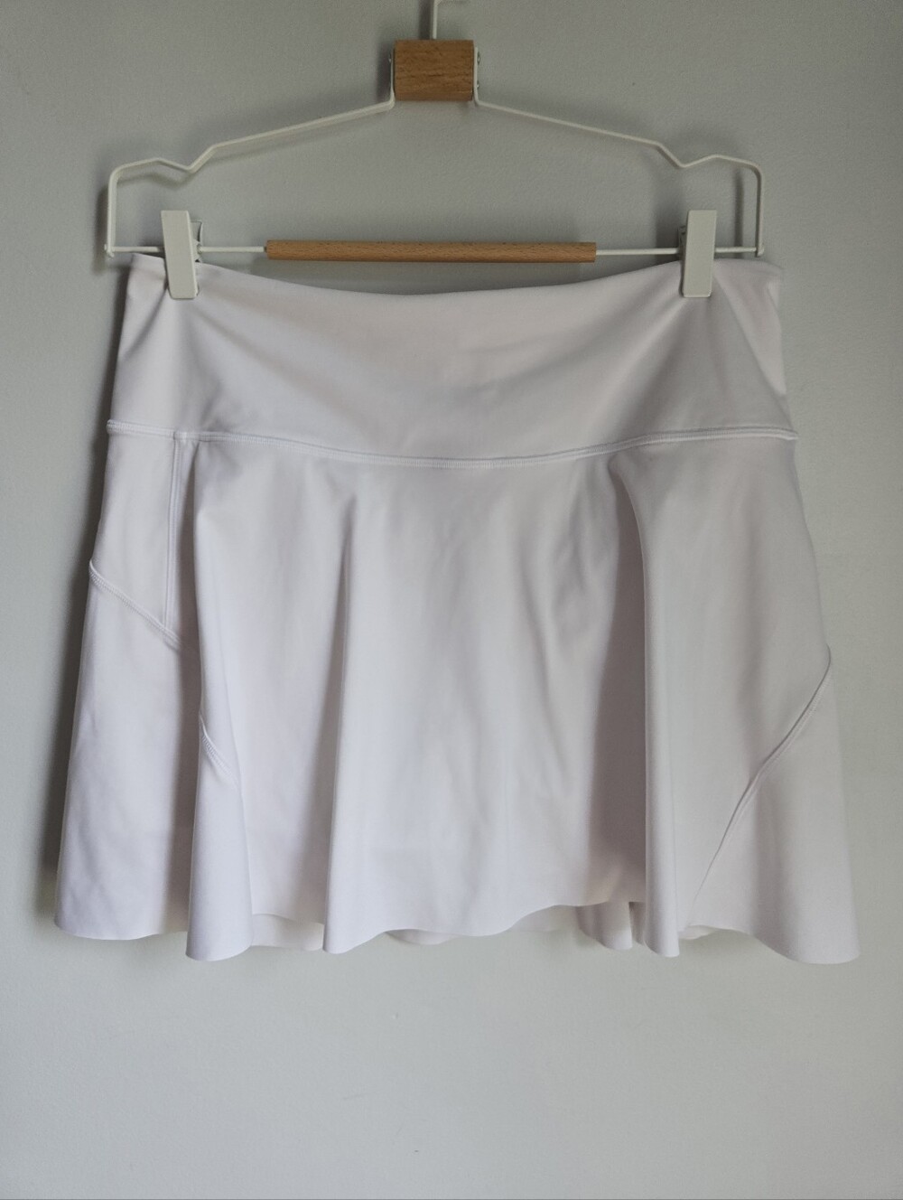ATHLETA White Athletic Skort